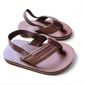 Gap 2024 faux leather toddler sandals size 6